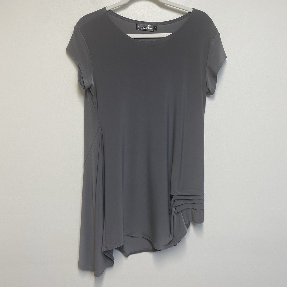 SYMPLI‎ Grey Tunic Top Sz 10 Stretch Travel Asymmetrical Hem Cap Sleeve